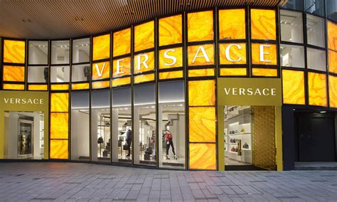 Versace Home opens flagship boutique in Xi’an, China